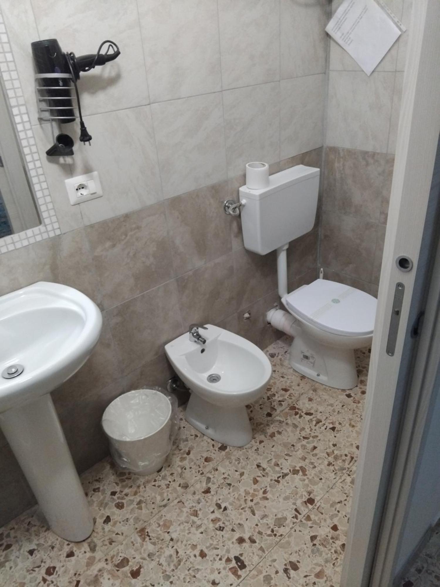Catania Airport Room Bagno Privato In Camera Exterior photo